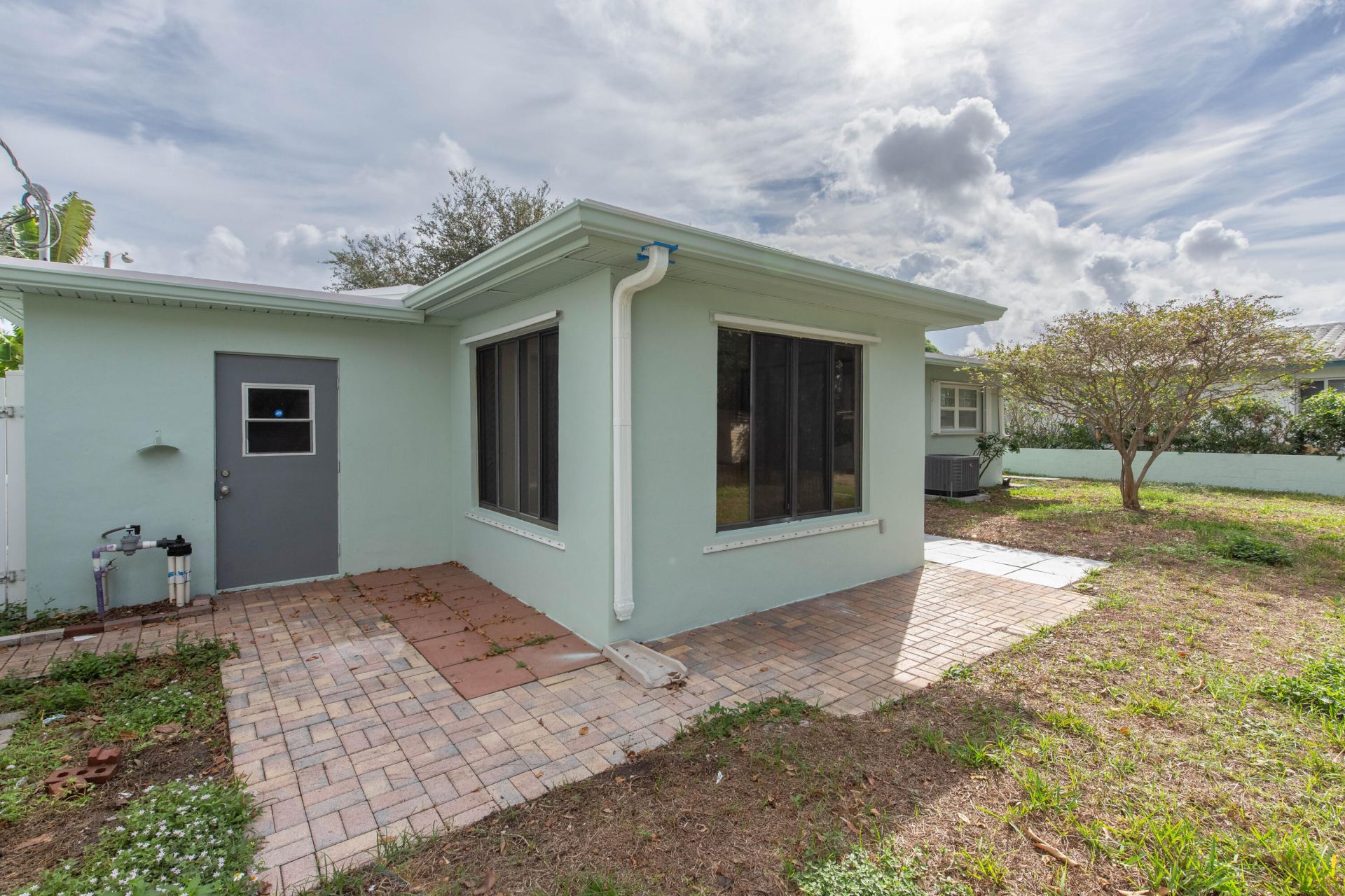 405 NE 24th Avenue, Pompano Beach, FL 33062 Photo