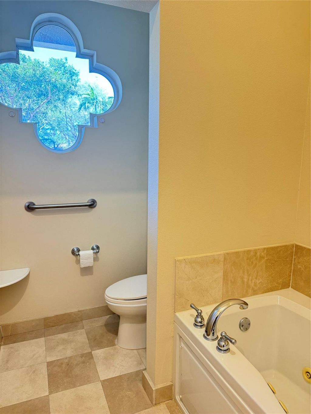 16102 Emerald Estates Drive, Unit 103, Weston, FL 33331 Photo