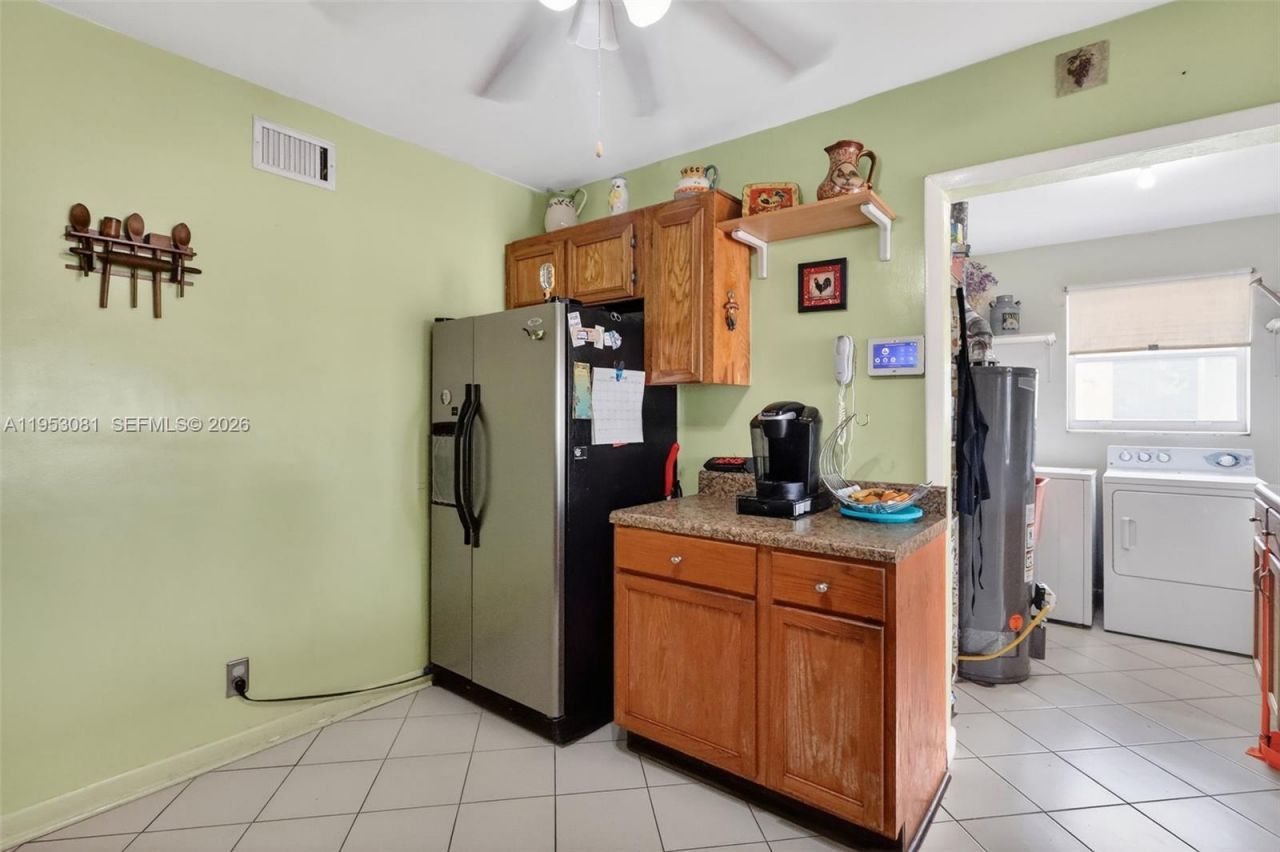 6861 SW 1st Ct , Pembroke Pines, FL 33023 Photo