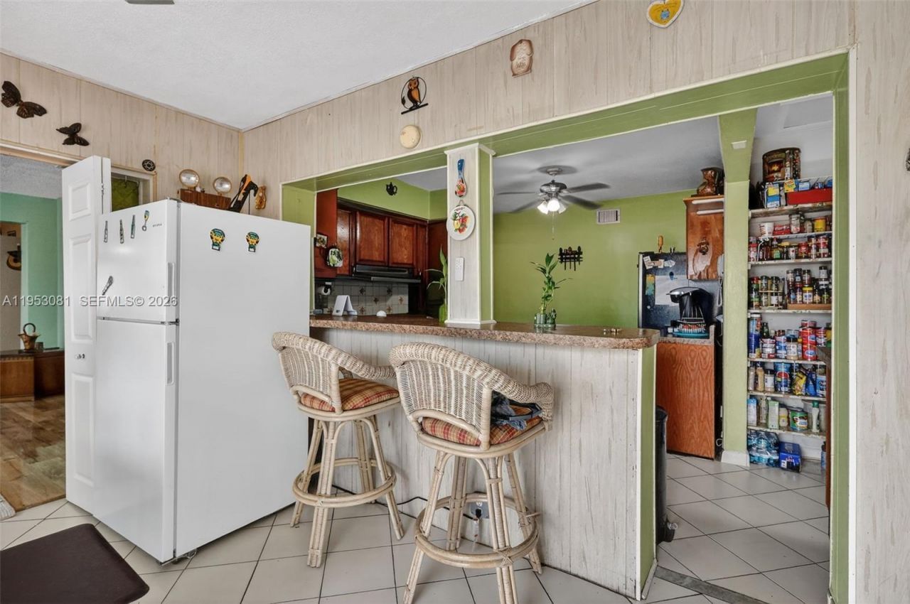 6861 SW 1st Ct , Pembroke Pines, FL 33023 Photo