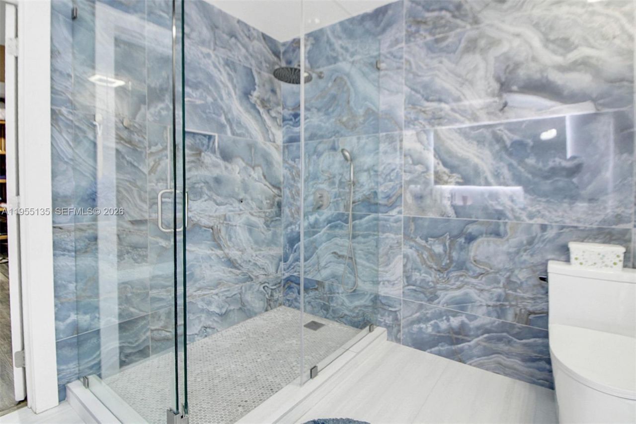 18280 SW 202nd St, Miami, FL 33187 Photo