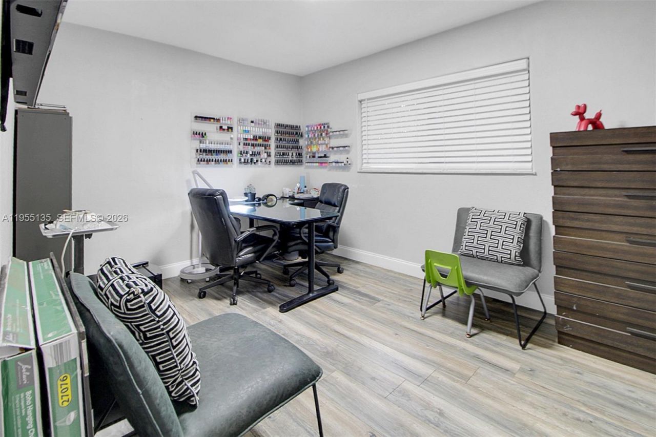 18280 SW 202nd St, Miami, FL 33187 Photo