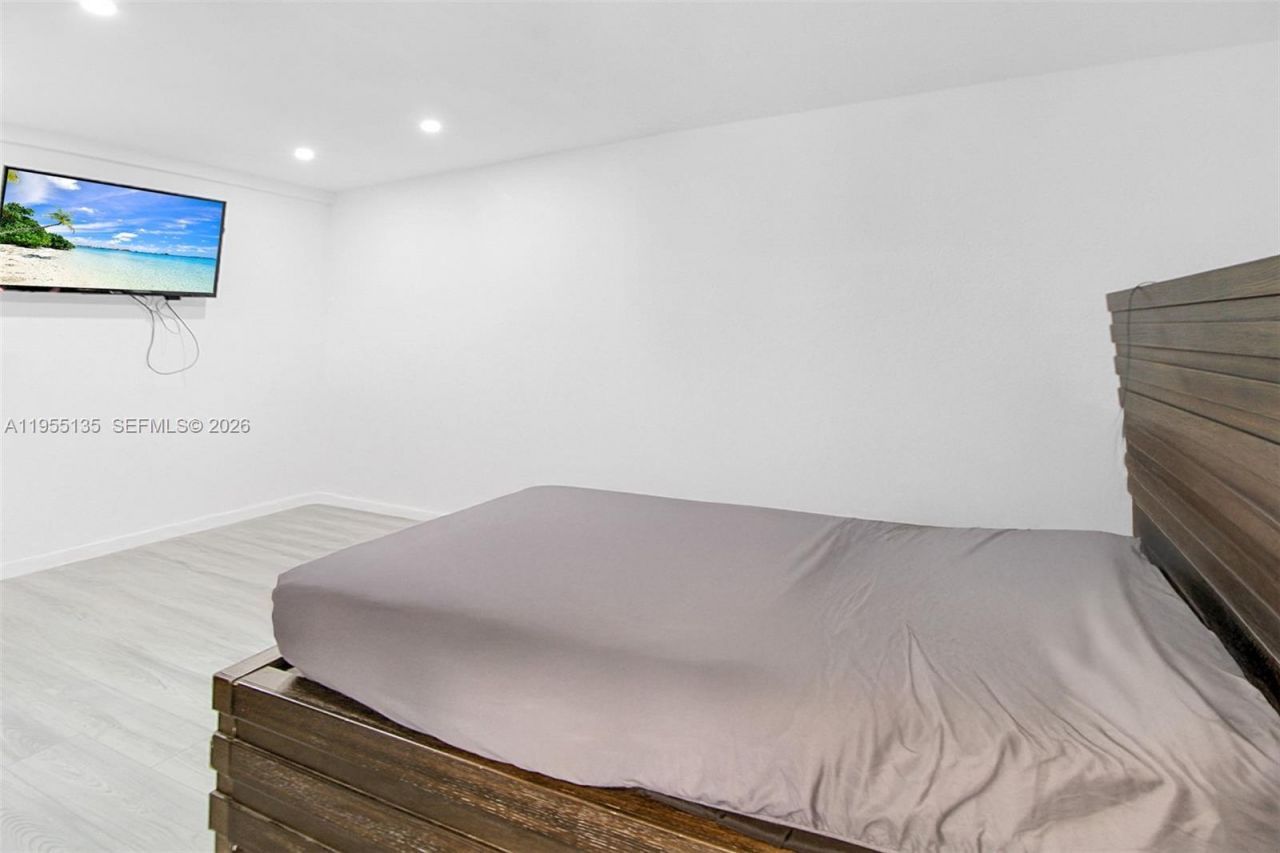 18280 SW 202nd St, Miami, FL 33187 Photo