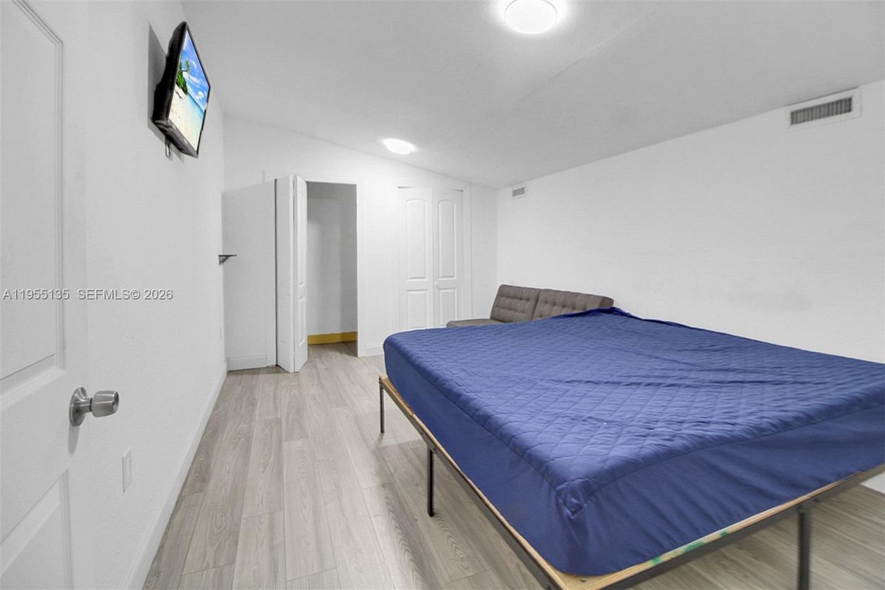 18280 SW 202nd St, Miami, FL 33187 Photo