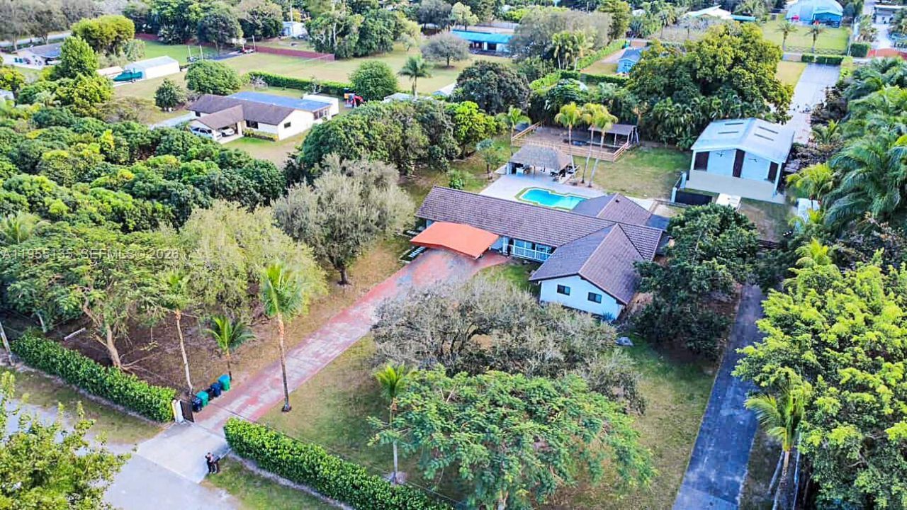 18280 SW 202nd St, Miami, FL 33187 Photo