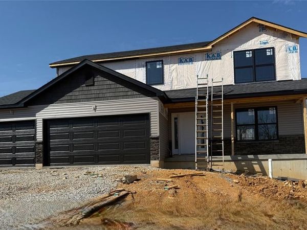 717 Blake Drive, Hillsboro, MO 63050