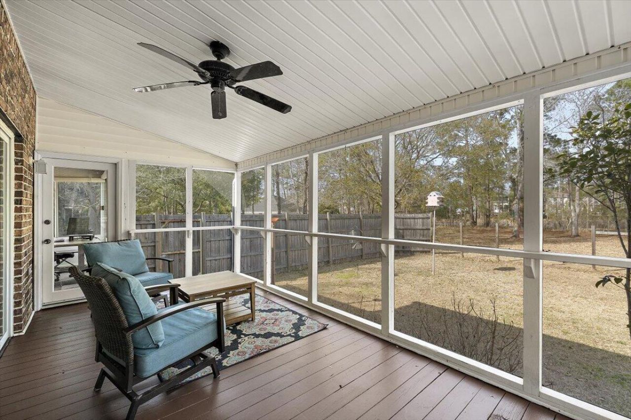 3582 Heathermoor Court Photo 24