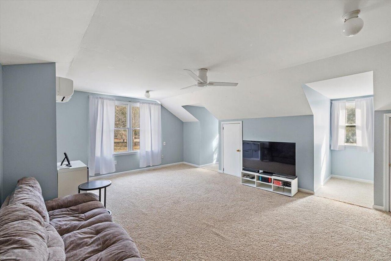 3582 Heathermoor Court Photo 31