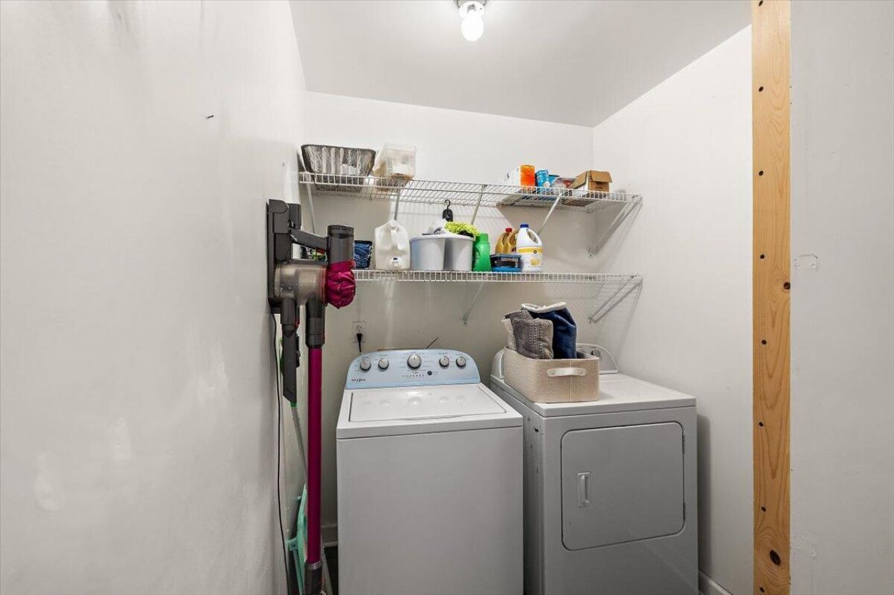 3582 Heathermoor Court Photo 34