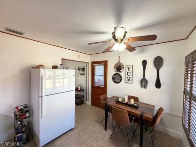 40 Victoria Dr , North Fort Myers, FL 33917 Photo