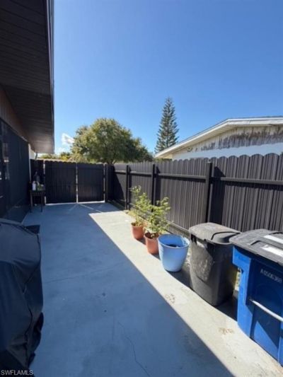 40 Victoria Dr , North Fort Myers, FL 33917 Photo