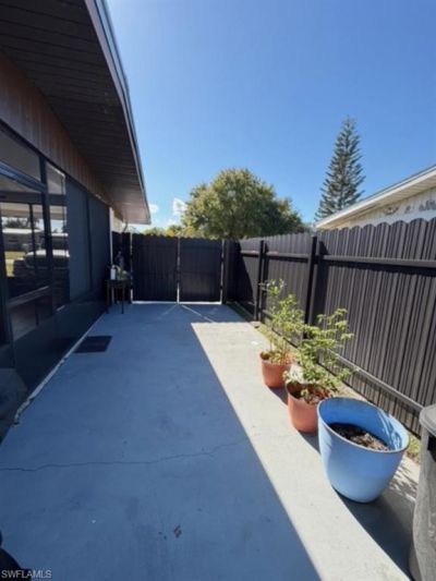 40 Victoria Dr , North Fort Myers, FL 33917 Photo