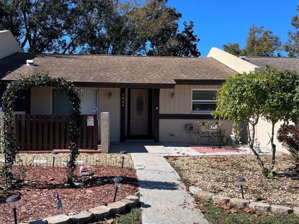 9834 87TH STREET, SEMINOLE, FL 33777