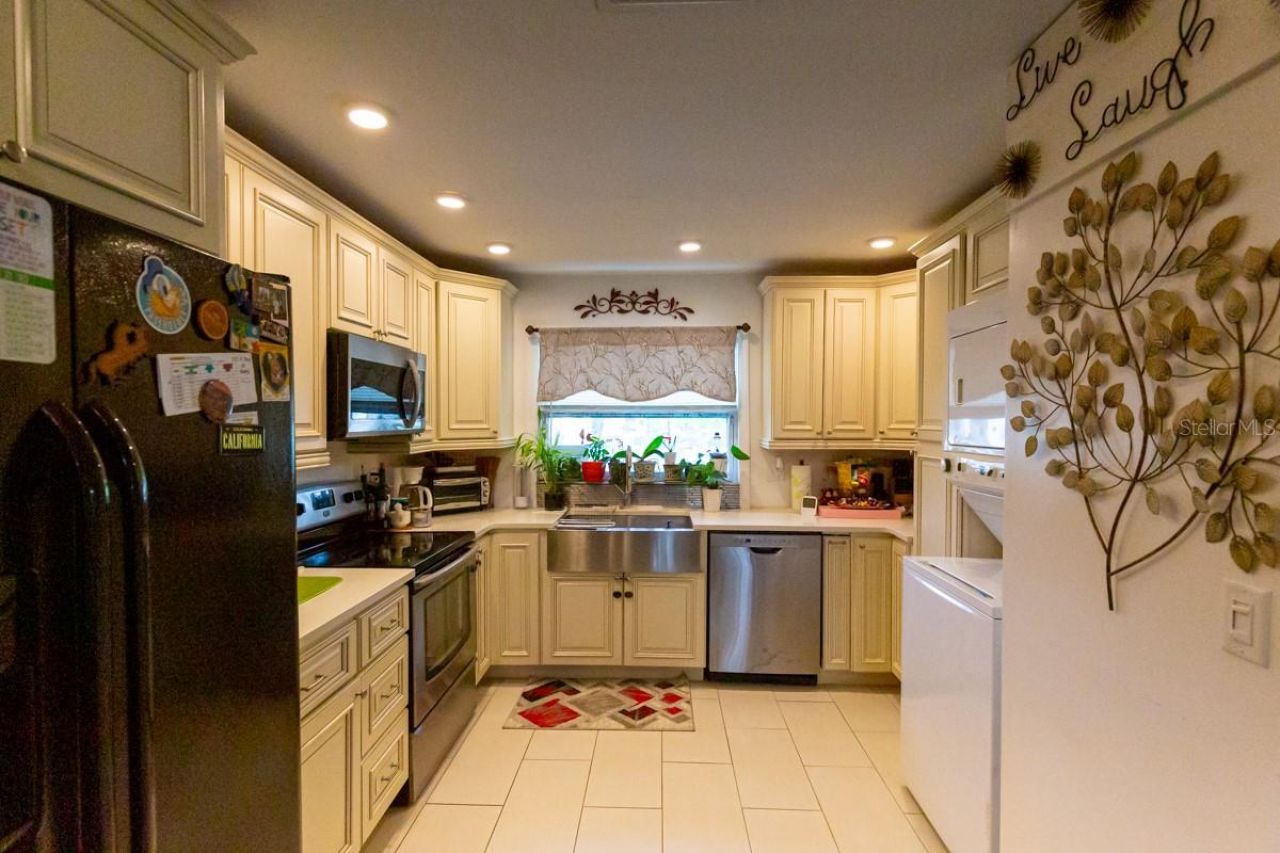 9834 87th Street, Seminole, FL 33777 Photo