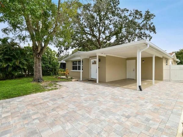 2926 W TYSON AVENUE, TAMPA, FL 33611