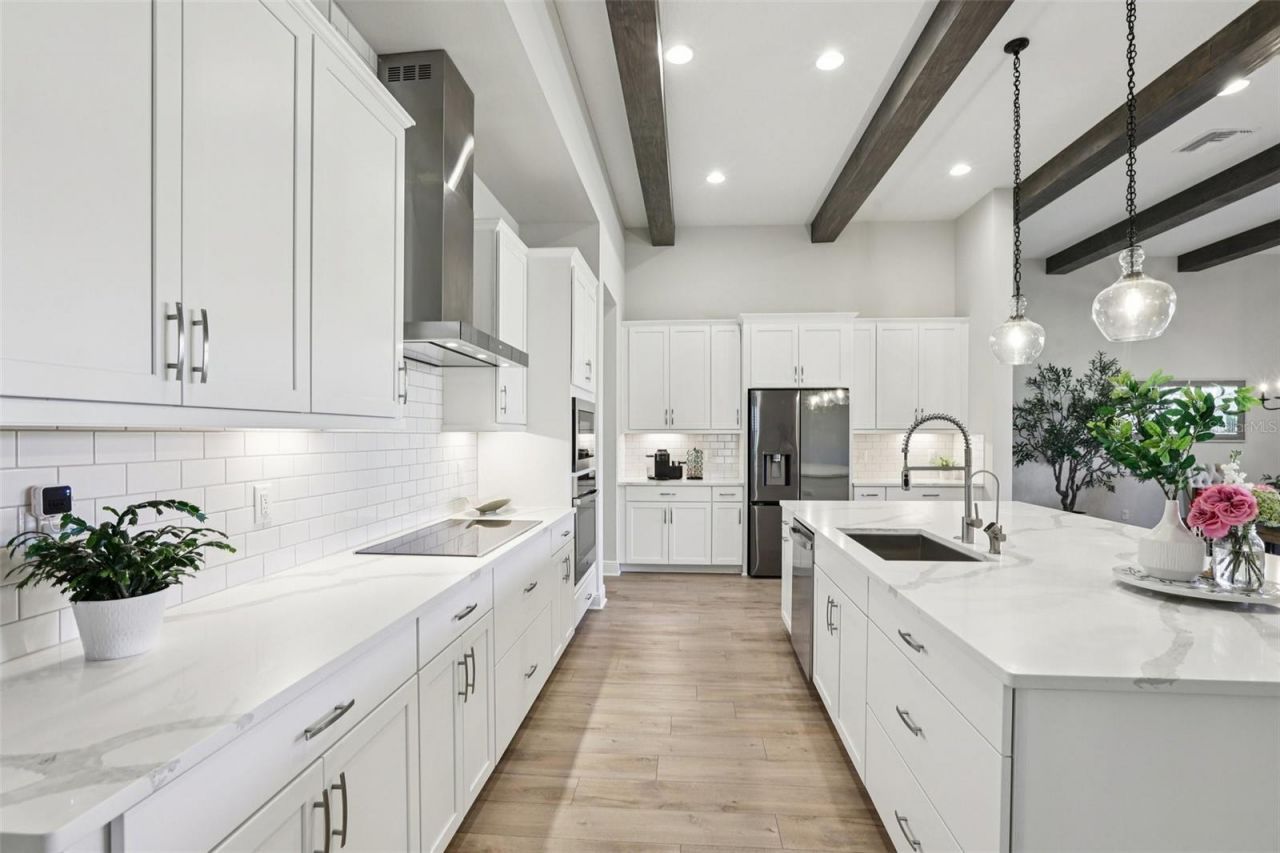 11263 Rustic Timber Loop, San Antonio, FL 33576 Photo