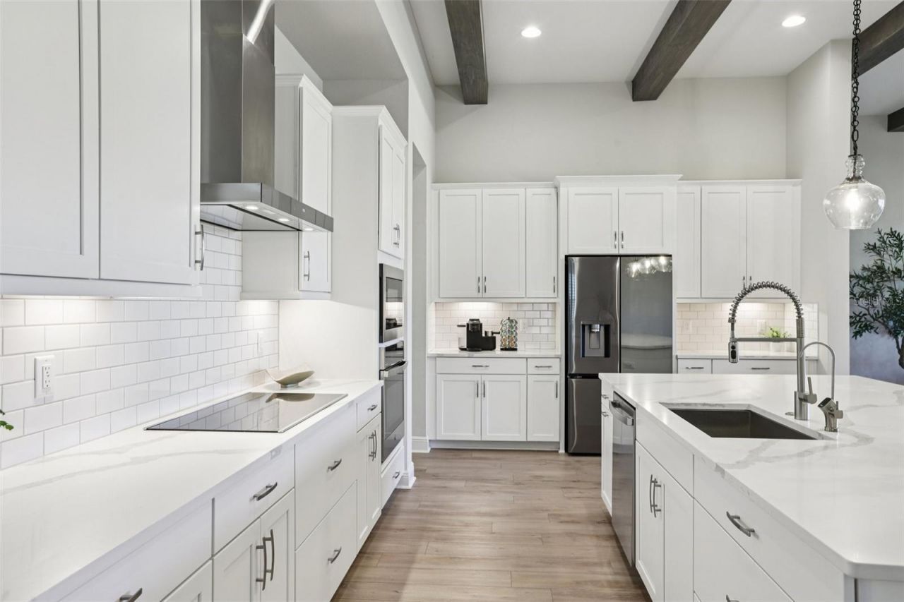 11263 Rustic Timber Loop, San Antonio, FL 33576 Photo