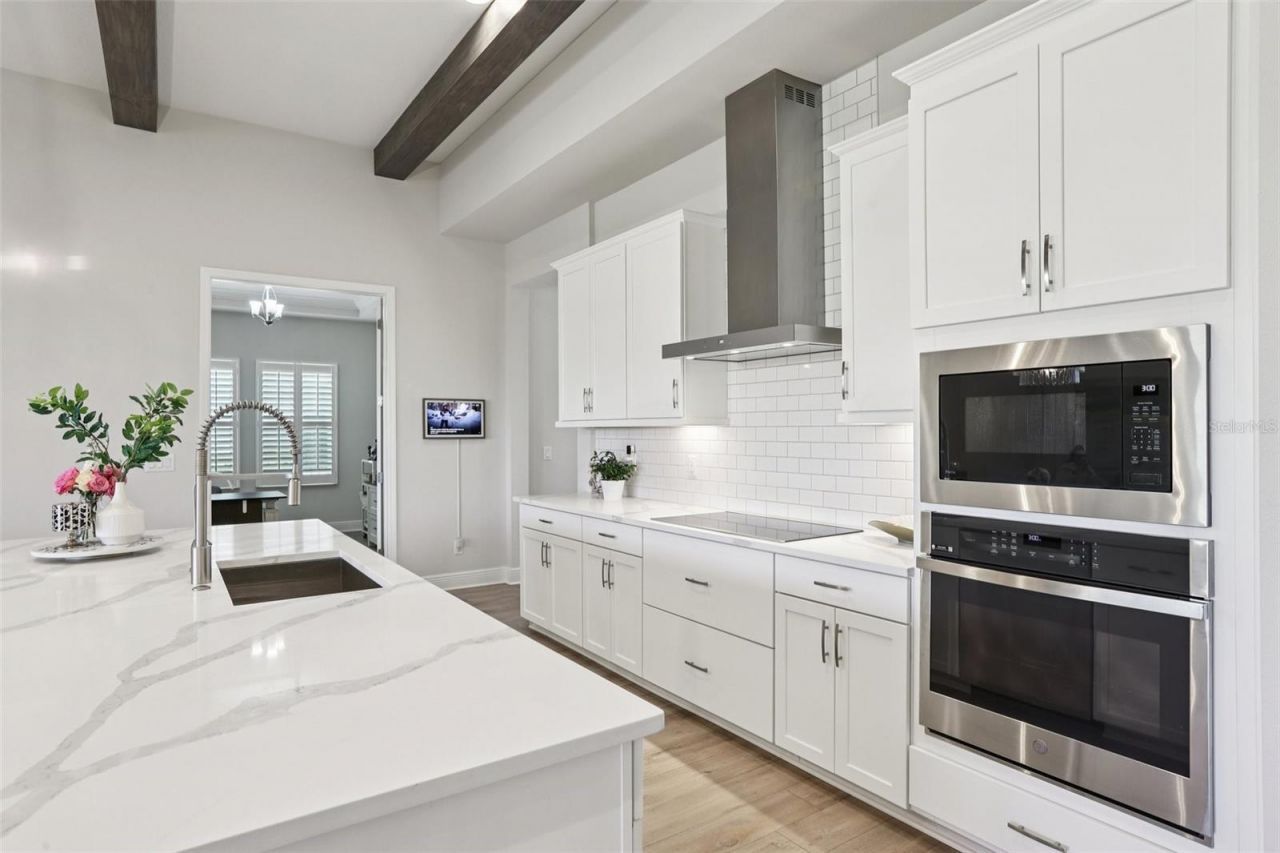 11263 Rustic Timber Loop, San Antonio, FL 33576 Photo