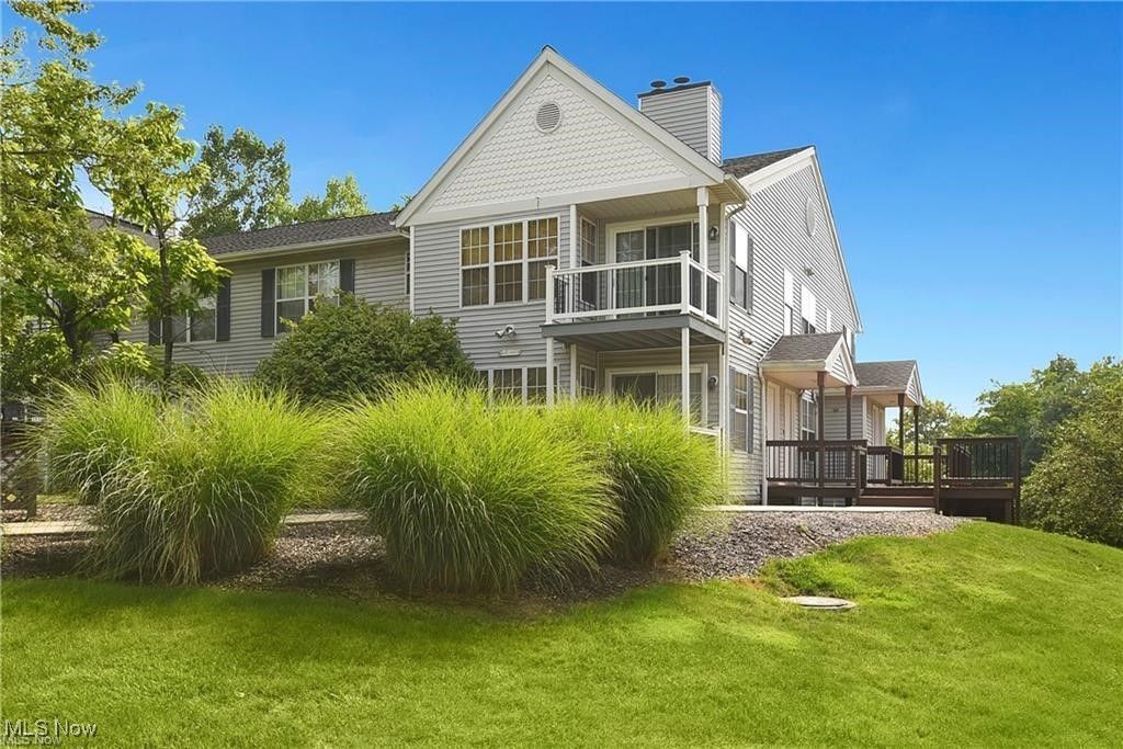 1408 Stoney Run, Unit 148, Broadview Heights, OH 44147 Main Photo