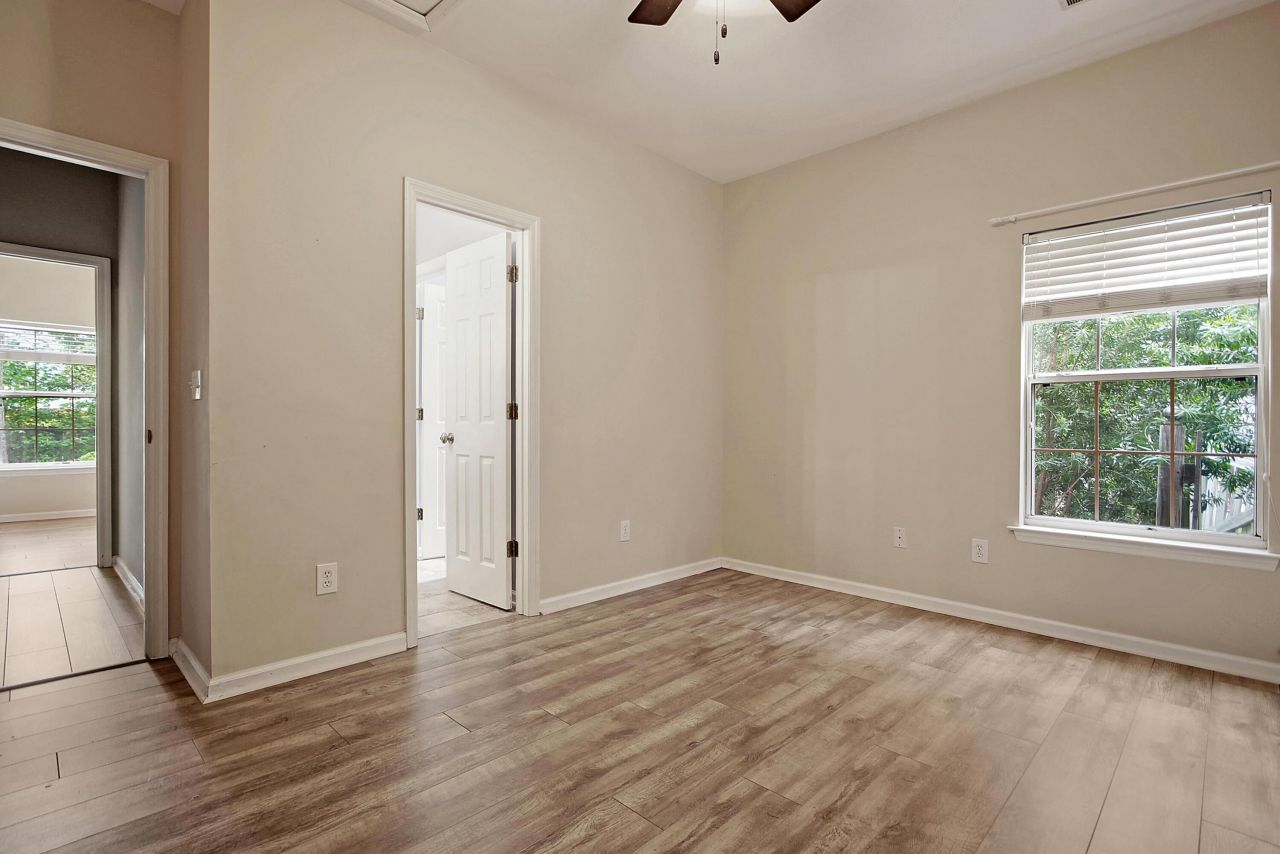 2264 Andover Way Photo 21