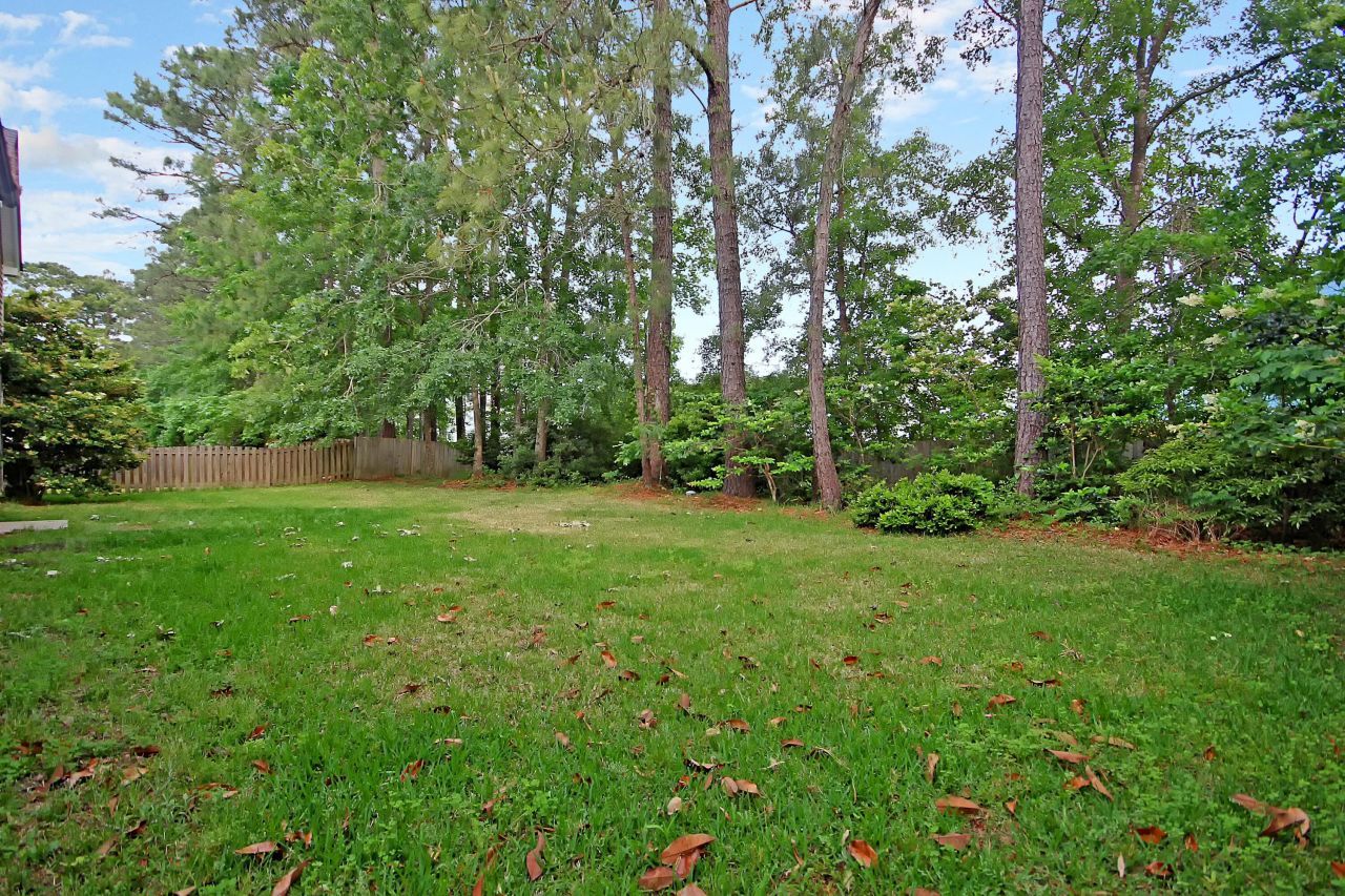 2264 Andover Way Photo 33