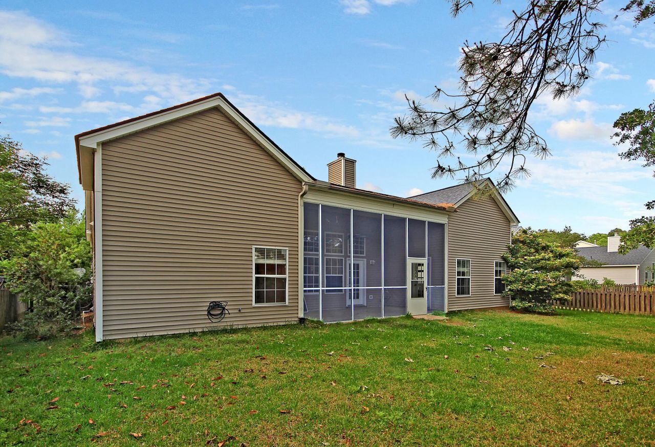 2264 Andover Way Photo 34