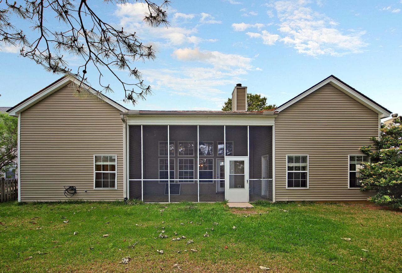 2264 Andover Way Photo 35