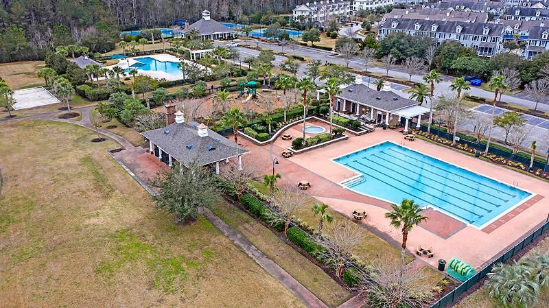 2264 Andover Way Photo 40