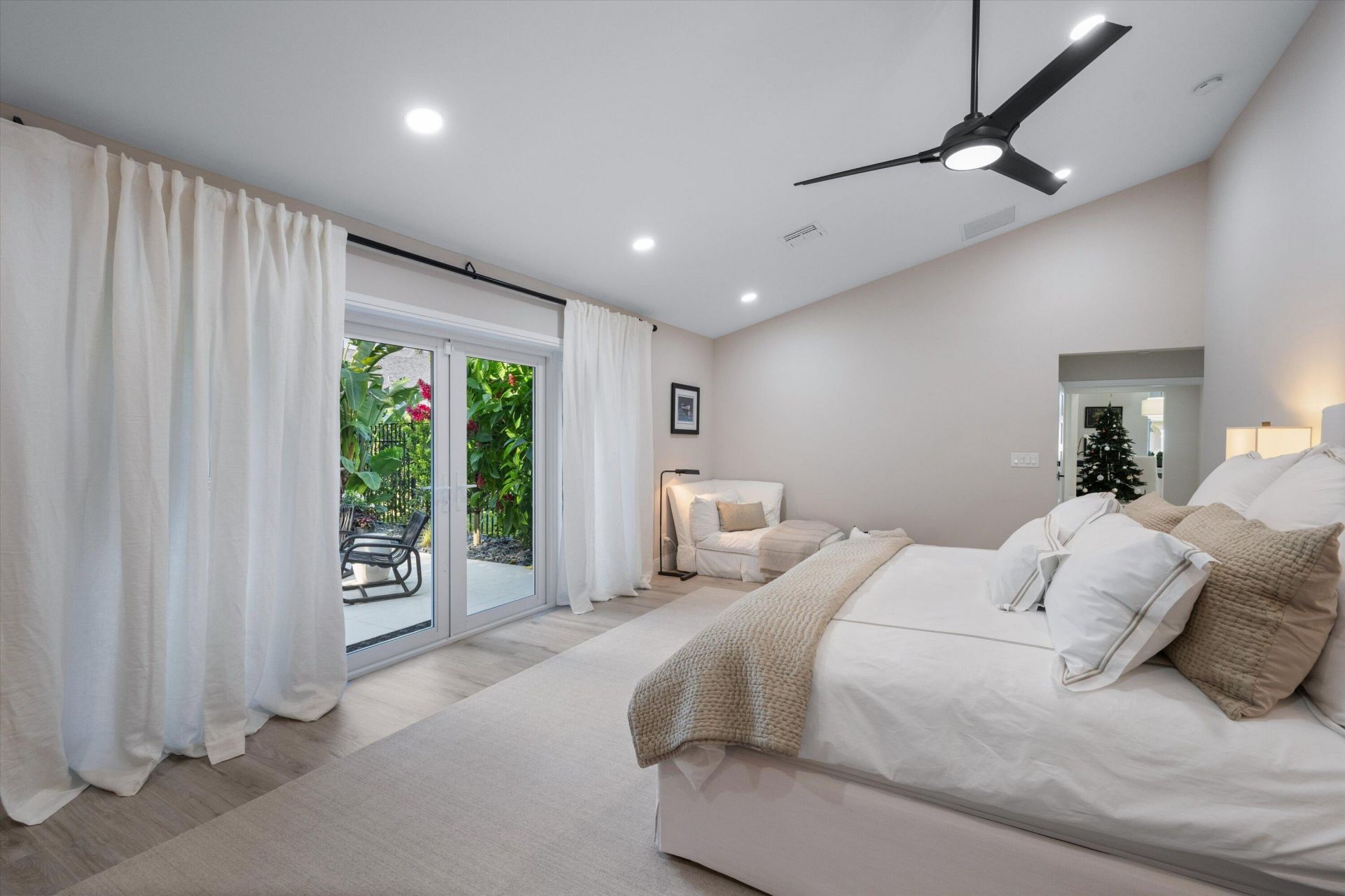 15495 Meadow Wood Drive, Wellington, FL 33414 Photo