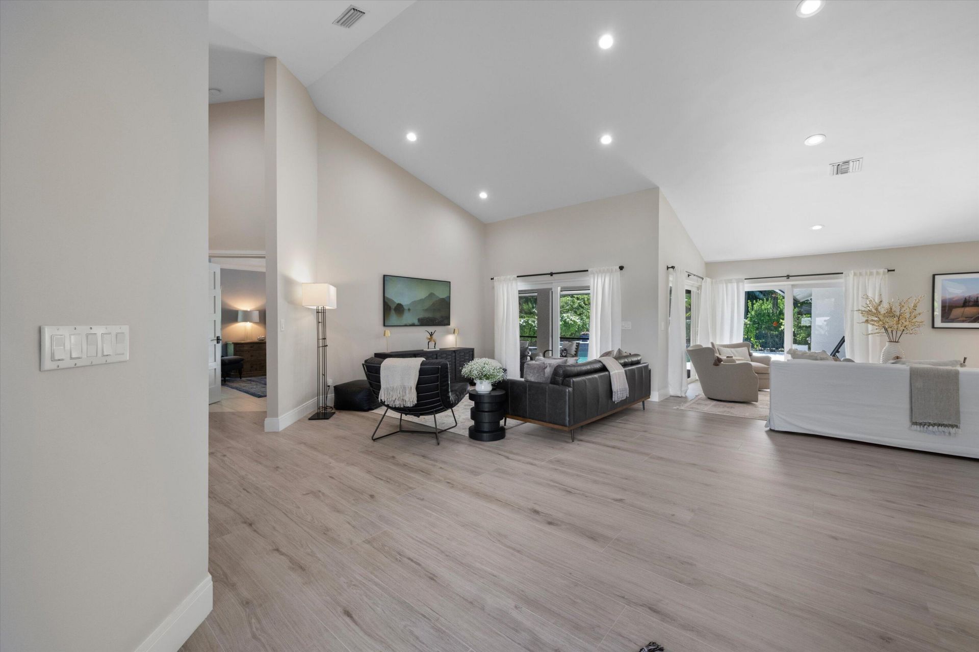 15495 Meadow Wood Drive, Wellington, FL 33414 Photo