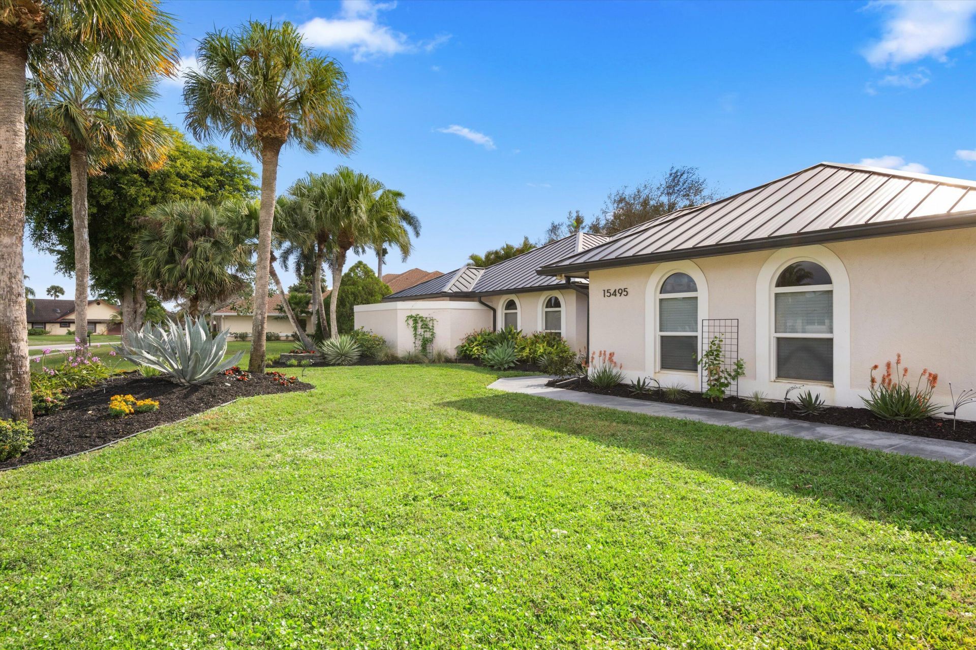 15495 Meadow Wood Drive, Wellington, FL 33414 Photo