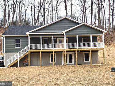 239 HOWELLSVILLE ROAD, FRONT ROYAL, VA 22630