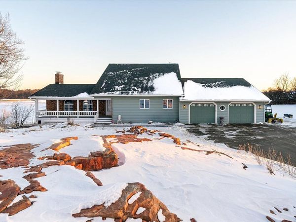 E7501 Circle DRIVE, Viroqua, WI 54665