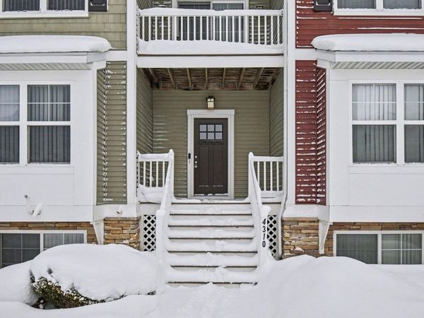 4310 St Annes Avenue SE, Kentwood, MI 49512