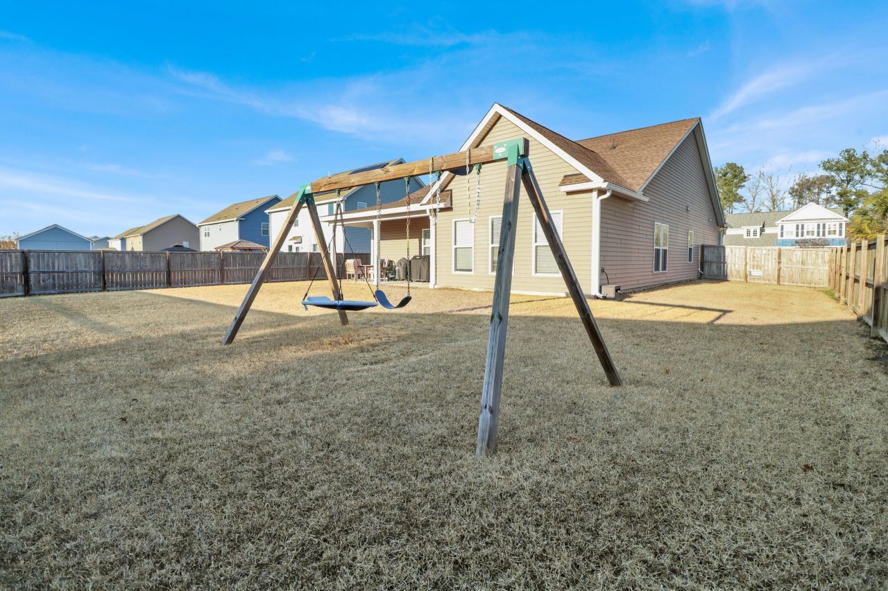 131 Cypress Plantation Road Photo 7