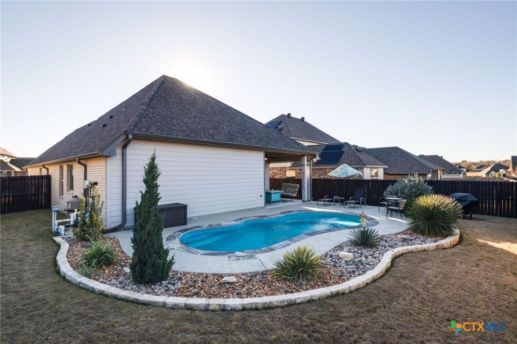 1612 Crooked Tree, Temple, TX 76502 Main Photo