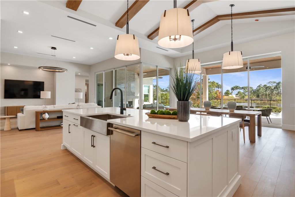 6955 71st Court, Vero Beach, FL 32967 Photo