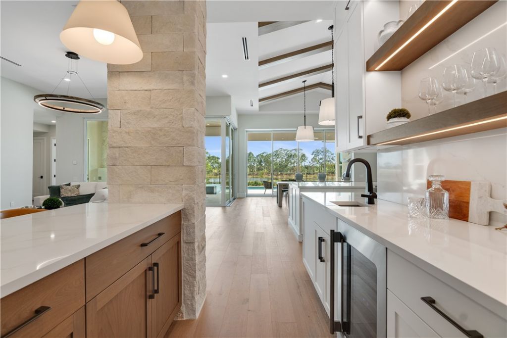 6955 71st Court, Vero Beach, FL 32967 Photo