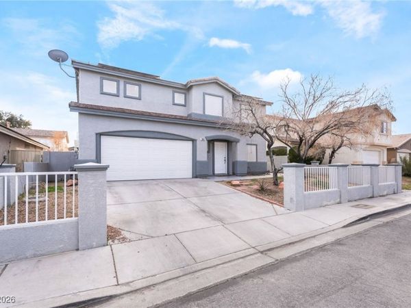 3863 Aspen Springs Avenue, Las Vegas, NV 89115