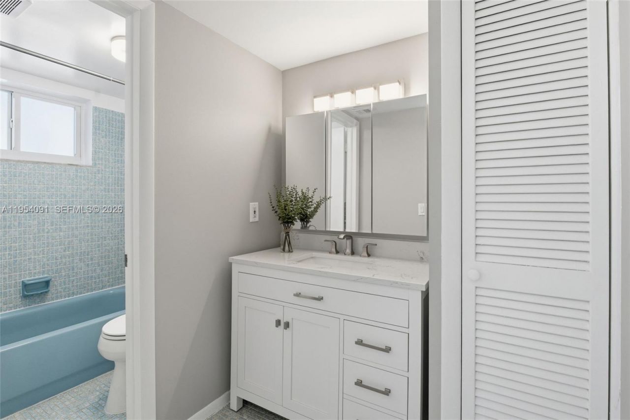 1345 Lincoln Rd, Unit 1006, Miami Beach, FL 33139 Photo