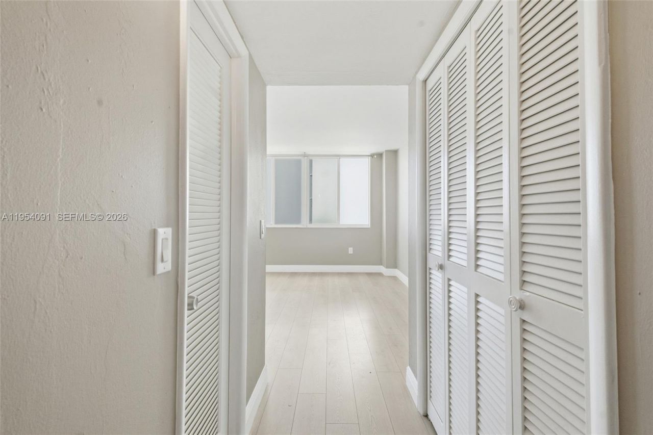 1345 Lincoln Rd, Unit 1006, Miami Beach, FL 33139 Photo