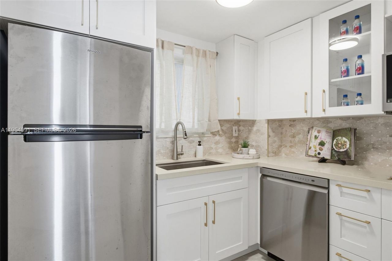 1345 Lincoln Rd, Unit 1006, Miami Beach, FL 33139 Photo