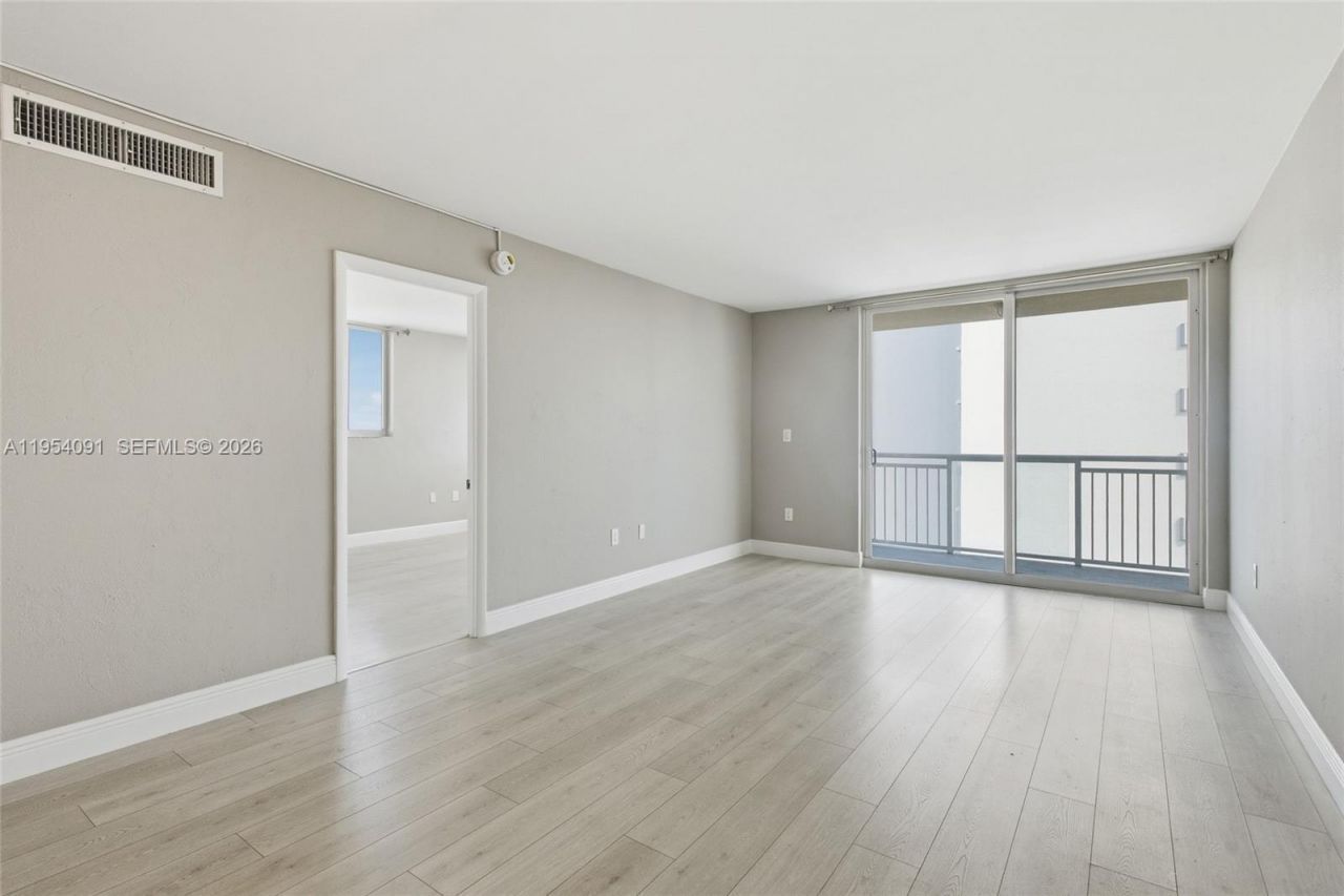 1345 Lincoln Rd, Unit 1006, Miami Beach, FL 33139 Photo