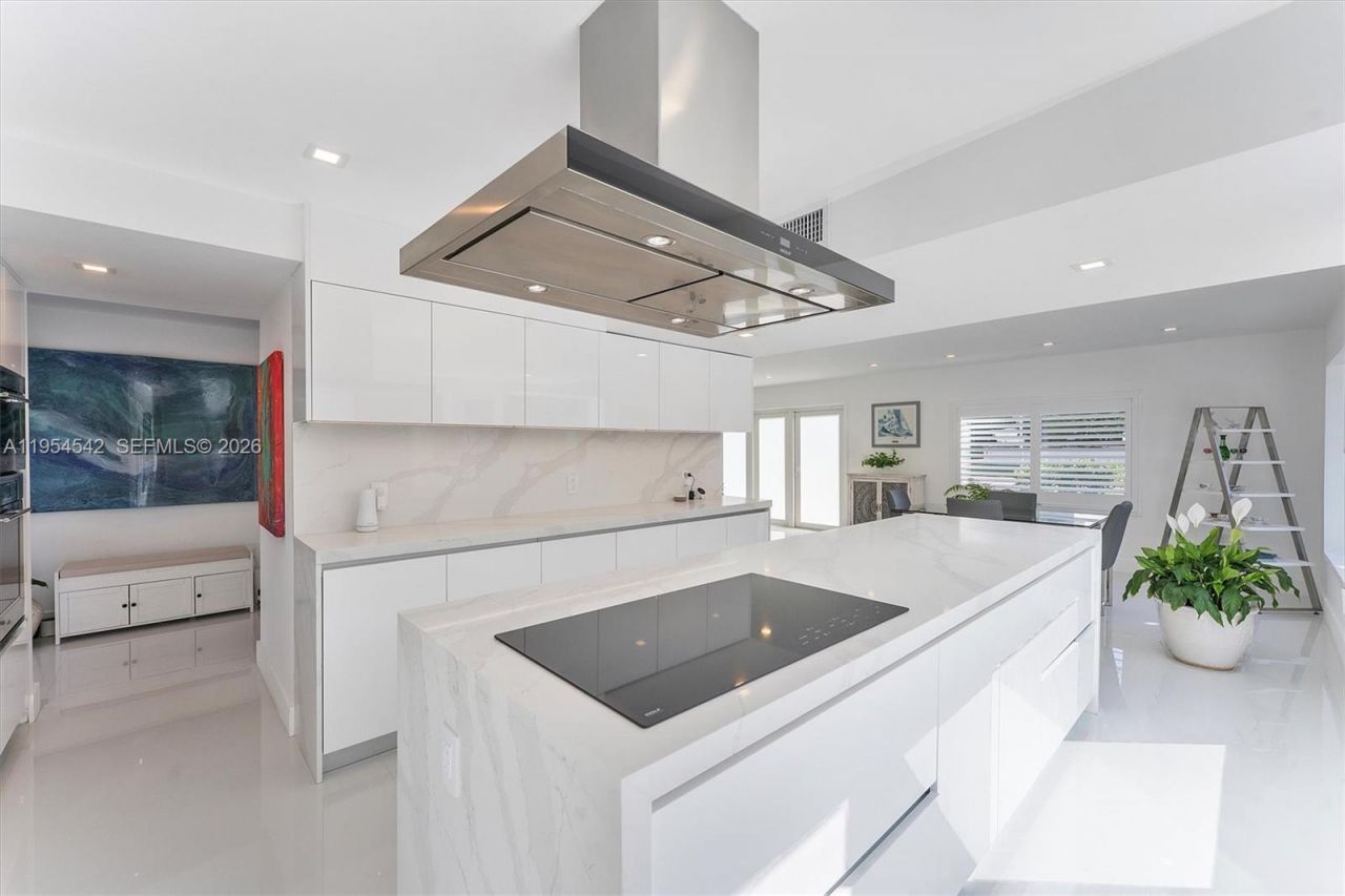 1903 Bay Dr , Pompano Beach, FL 33062 Photo