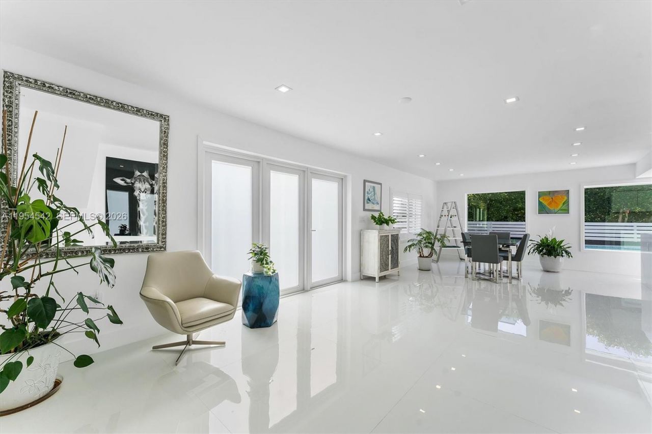 1903 Bay Dr , Pompano Beach, FL 33062 Photo