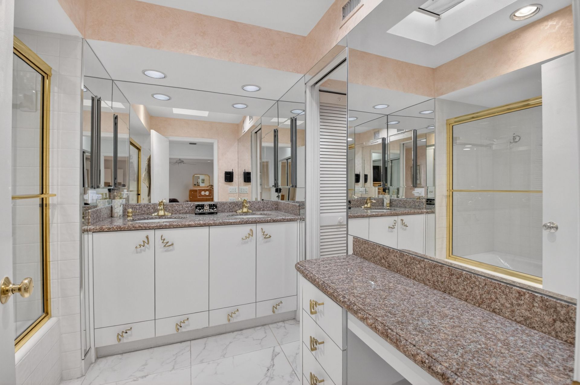 19620 Sawgrass Circle, Unit 2802, Boca Raton, FL 33434 Photo