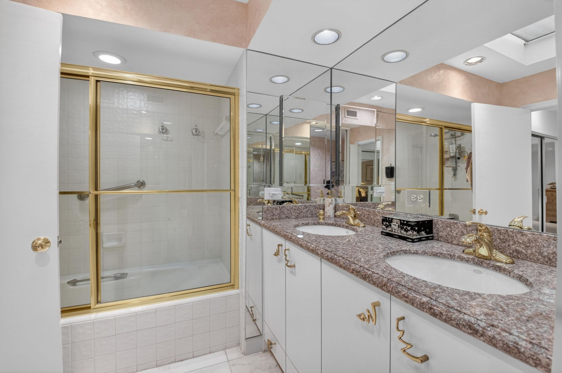 19620 Sawgrass Circle, Unit 2802, Boca Raton, FL 33434 Photo