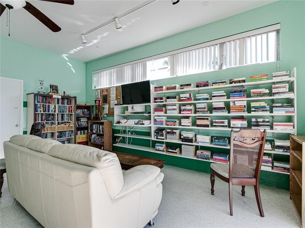 800 SW 11th Avenue, Unit 12, Hallandale Beach, FL 33009 Photo