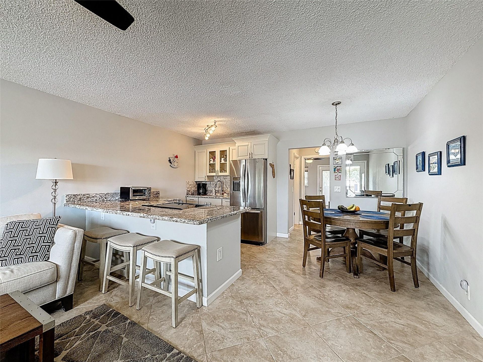 800 SW 11th Avenue, Unit 12, Hallandale Beach, FL 33009 Photo