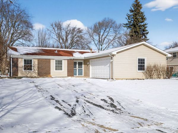 1345 Laurie Lane, Hanover Park, IL 60133